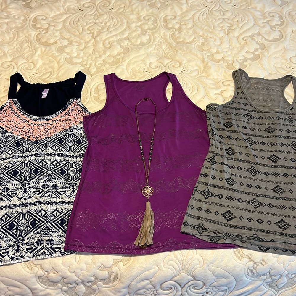 Southwestern style Maurices tanks tops. M. Aztec tank tops.